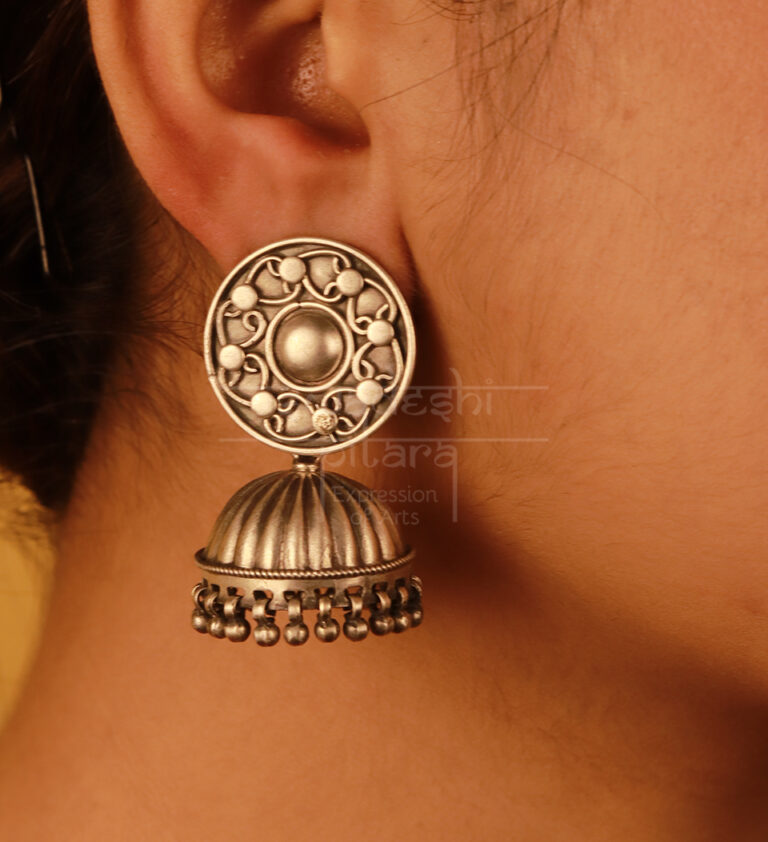 Chandi hot sale jhumka design